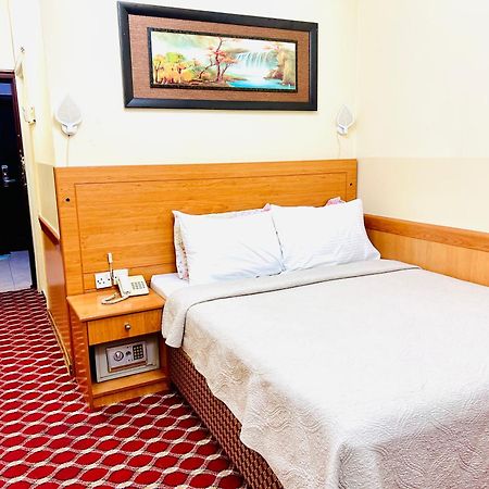 Al Ahrar Hotel Dubai Bagian luar foto