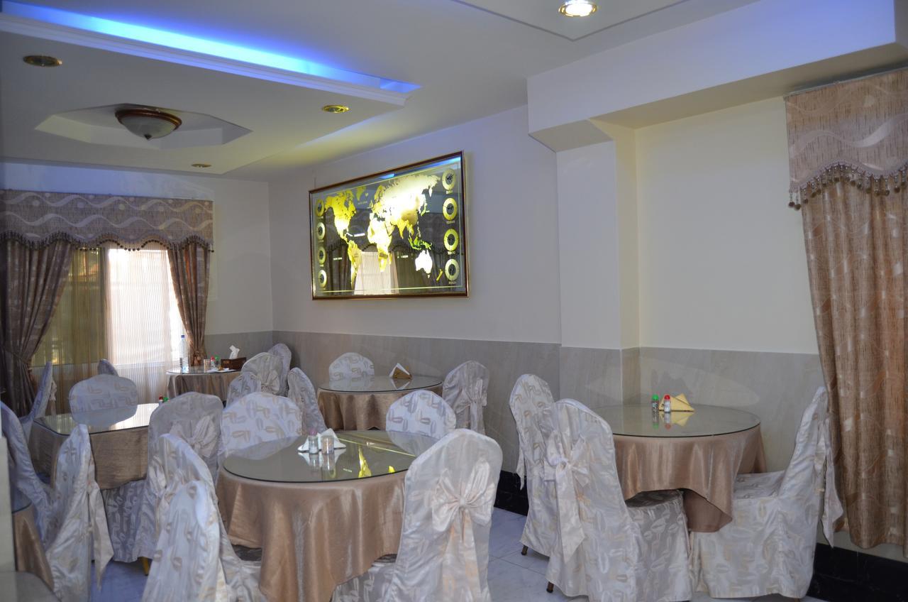 Al Ahrar Hotel Dubai Bagian luar foto