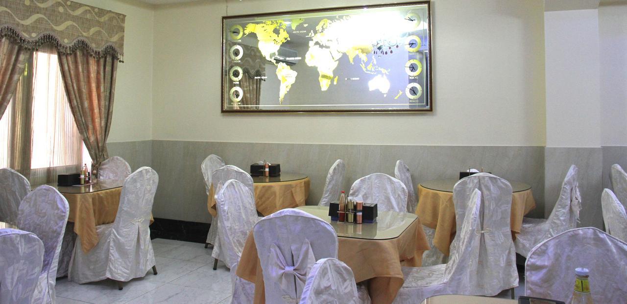 Al Ahrar Hotel Dubai Bagian luar foto
